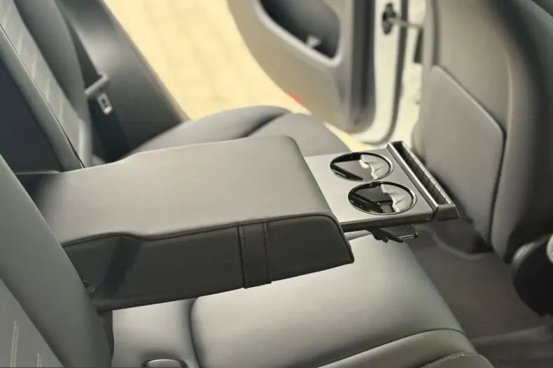 Mercedes-Benz GLC 220 (Clasa GLC) din 2025 cu 6.000 km - oferta MER210295 - foto 25