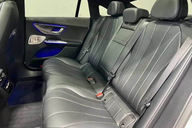Mercedes-Benz EQE din 2025 cu 30.365 km - oferta MER210299 - foto 17