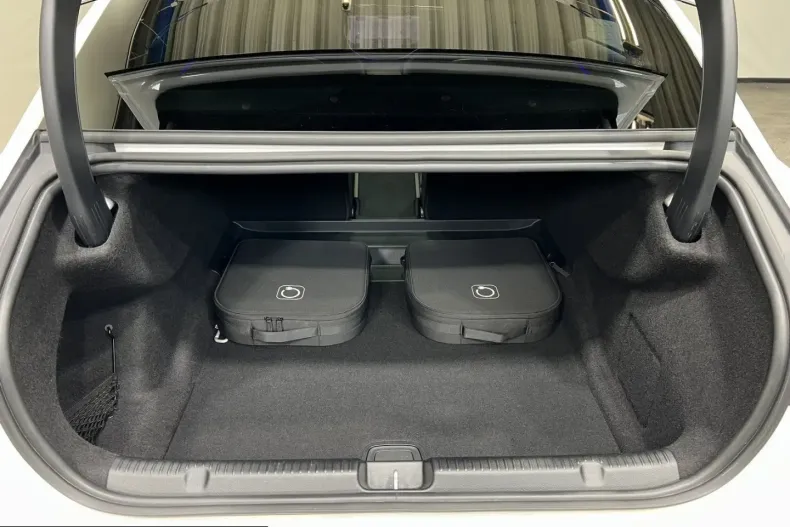 Mercedes-Benz EQE din 2025 cu 30.365 km - oferta MER210299 - foto 23