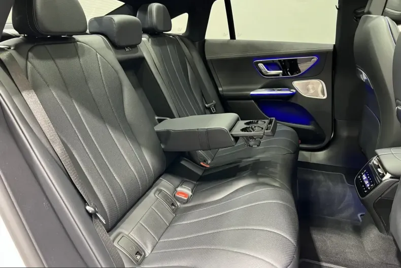 Mercedes-Benz EQE din 2025 cu 30.365 km - oferta MER210299 - foto 29