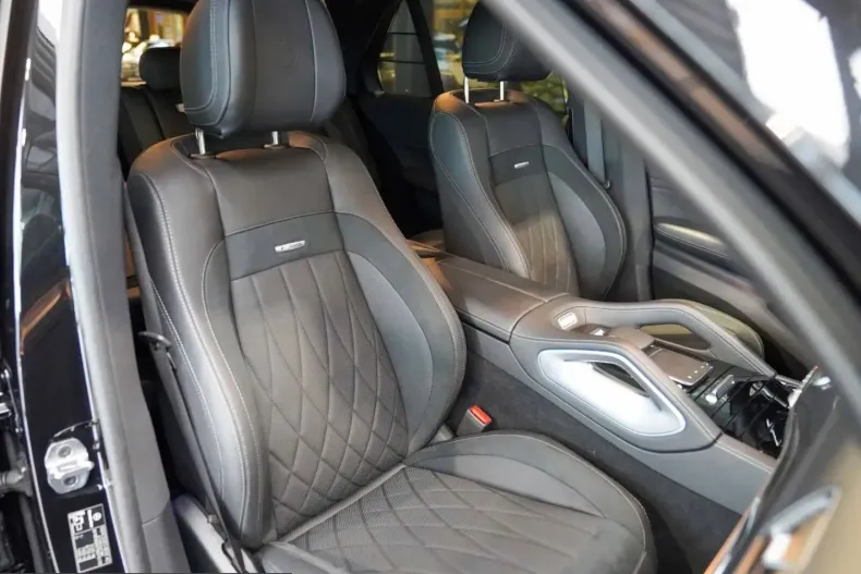 Mercedes-Benz GLE 63 AMG (Clasa GLE) din 2025 cu 9.636 km - oferta MER210304 - foto 7