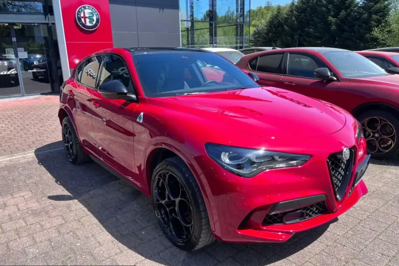 Alfa Romeo Stelvio din 2024 cu 22.700 km - oferta ALF210305 - foto 3