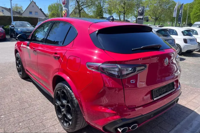 Alfa Romeo Stelvio din 2024 cu 22.700 km - oferta ALF210305 - foto 4