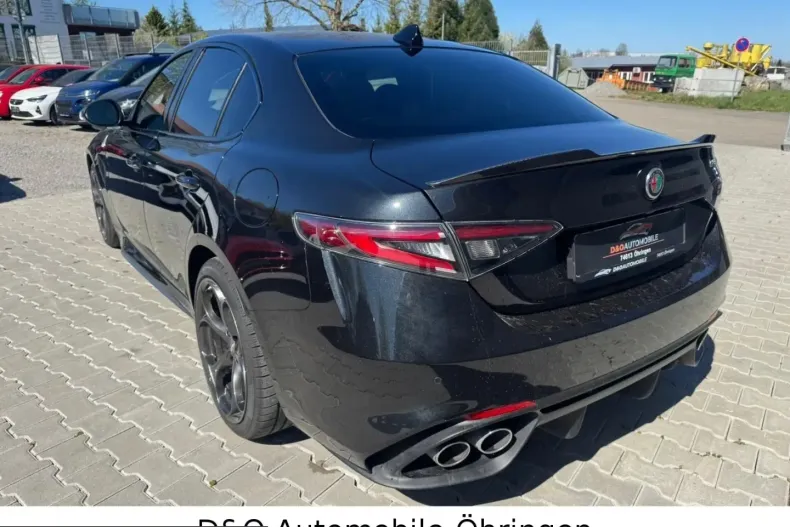 Alfa Romeo Giulia din 2025 cu 2.480 km - oferta ALF210307 - foto 4