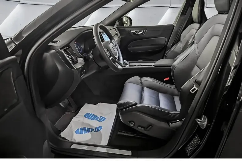 Volvo XC60 din 2025 cu 14.844 km - oferta VOL210309 - foto 7