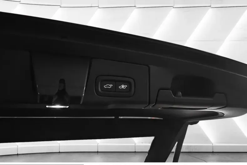 Volvo XC60 din 2025 cu 14.844 km - oferta VOL210309 - foto 17