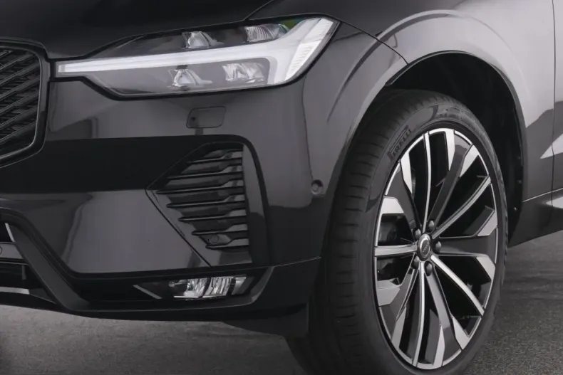 Volvo XC60 din 2025 cu 22.638 km - oferta VOL210311 - foto 8