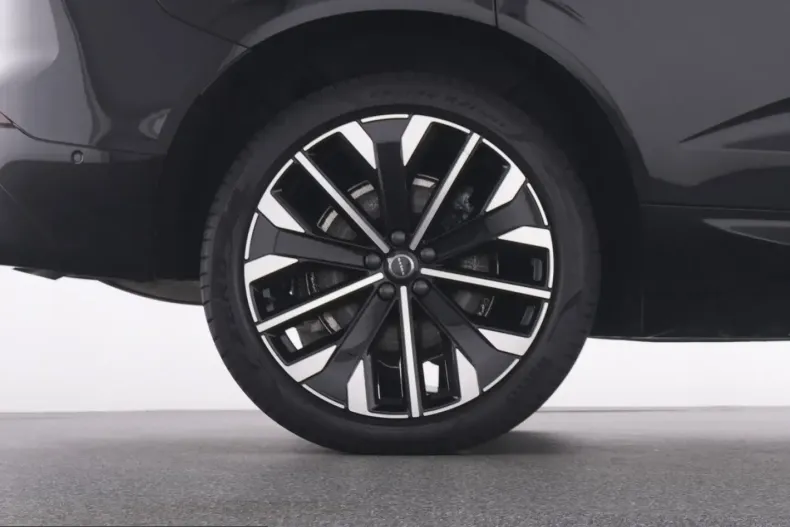 Volvo XC60 din 2025 cu 22.638 km - oferta VOL210311 - foto 22