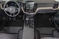 Volvo XC60 din 2025 cu 5.000 km - oferta VOL210315 - foto 7