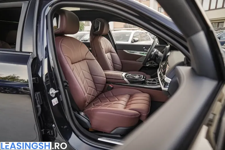 BMW 750 (Seria 7) din 2025 cu 5.300 km - oferta BMW210316 - foto 17