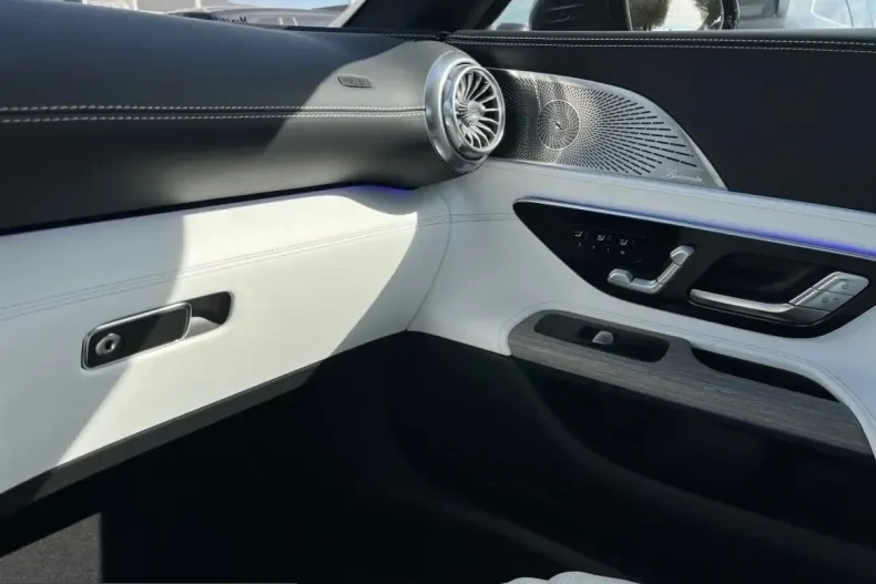 Mercedes-Benz SL 55 AMG (Clasa SL) din 2025 cu 23.350 km - oferta MER210317 - foto 18