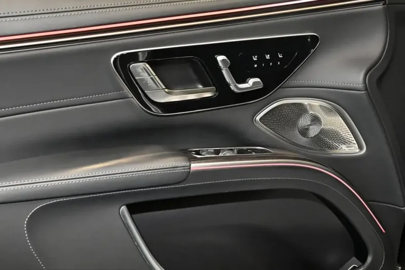 Mercedes-Benz EQS din 2025 cu 27.198 km - oferta MER210329 - foto 29