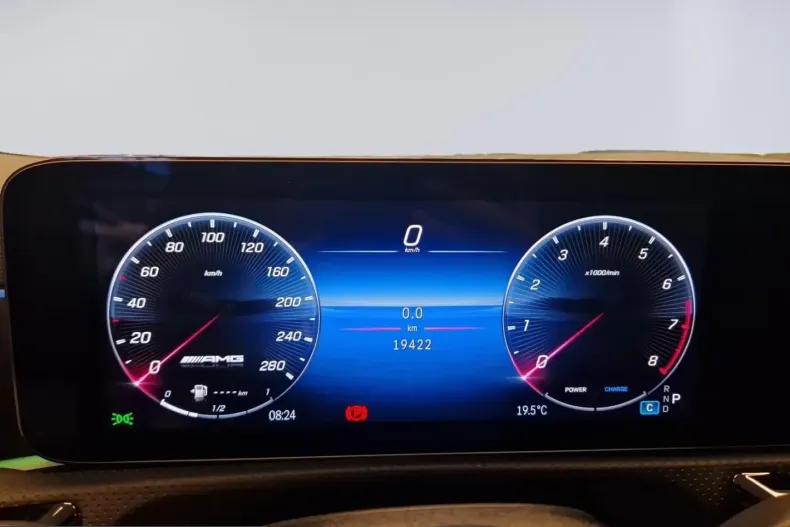Mercedes-Benz CLA 35 AMG (Clasa CLA) din 2025 cu 19.415 km - oferta MER210331 - foto 12