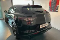 Alfa Romeo Stelvio din 2025 cu 8.500 km - oferta ALF210332 - foto 4