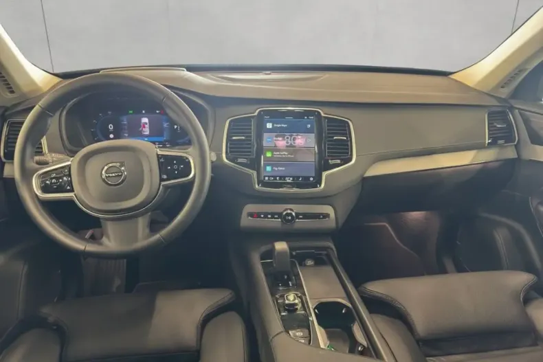 Volvo XC90 din 2025 cu 17.037 km - oferta VOL210335 - foto 12