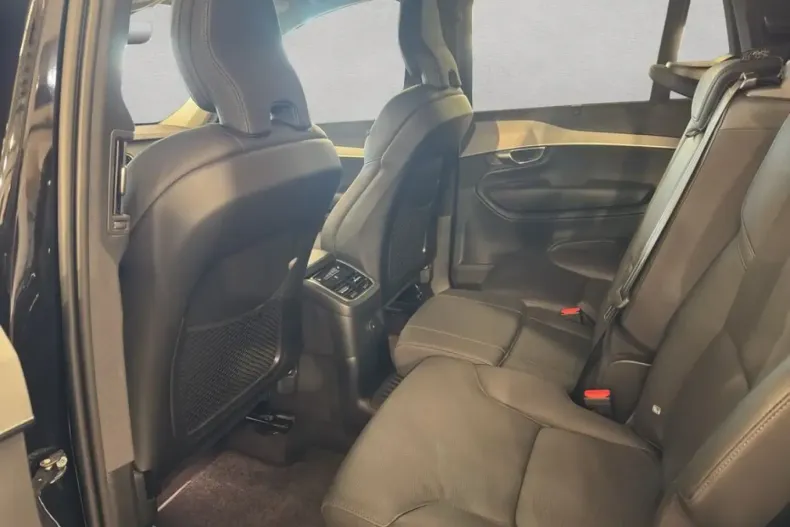 Volvo XC90 din 2025 cu 17.037 km - oferta VOL210335 - foto 16