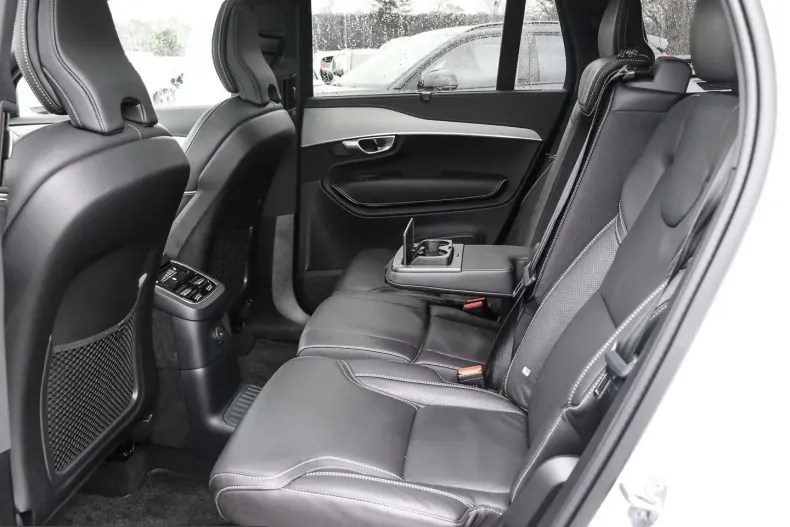 Volvo XC90 din 2024 cu 27.951 km - oferta VOL210336 - foto 15