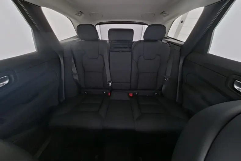 Volvo XC60 din 2025 cu 21.979 km - oferta VOL210337 - foto 10