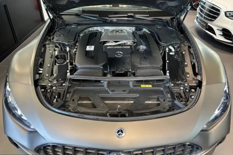 Mercedes-Benz SL 63 AMG (Clasa SL) din 2024 cu 18.265 km - oferta MER210345 - foto 4