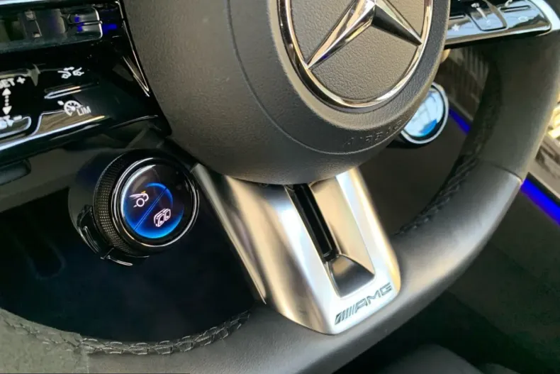 Mercedes-Benz SL 63 AMG (Clasa SL) din 2025 cu 7.657 km - oferta MER210346 - foto 15