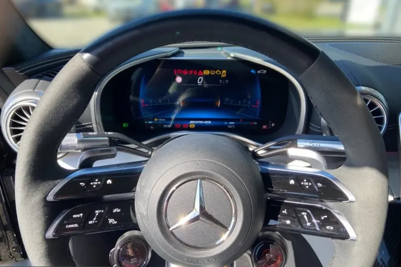 Mercedes-Benz SL 63 AMG (Clasa SL) din 2024 cu 16.137 km - oferta MER210347 - foto 8