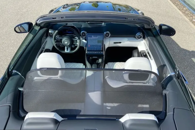Mercedes-Benz SL 63 AMG (Clasa SL) din 2024 cu 16.137 km - oferta MER210347 - foto 14