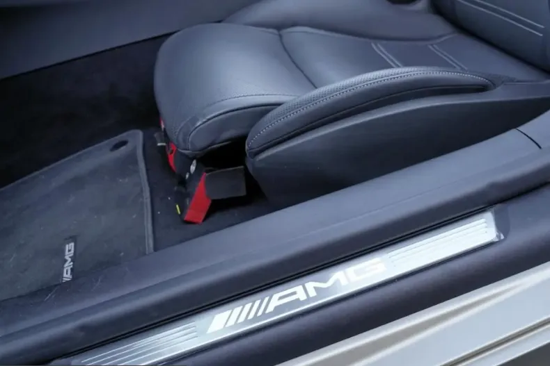 Mercedes-Benz SL 63 AMG (Clasa SL) din 2024 cu 5.473 km - oferta MER210351 - foto 13