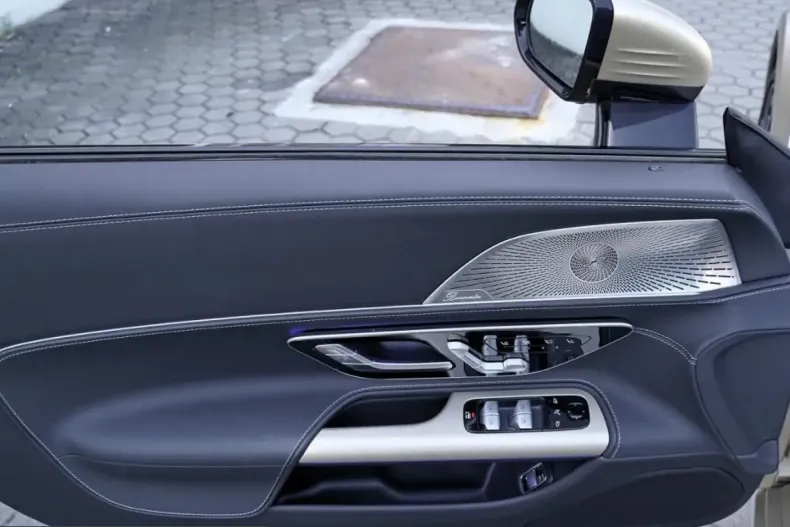 Mercedes-Benz SL 63 AMG (Clasa SL) din 2024 cu 5.473 km - oferta MER210351 - foto 15