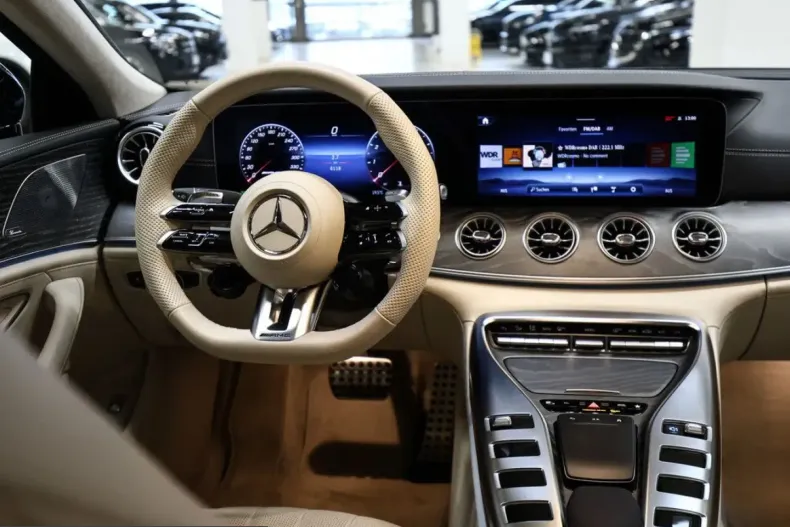 Mercedes-Benz AMG GT (Clasa GT) din 2025 cu 6.117 km - oferta MER210353 - foto 7