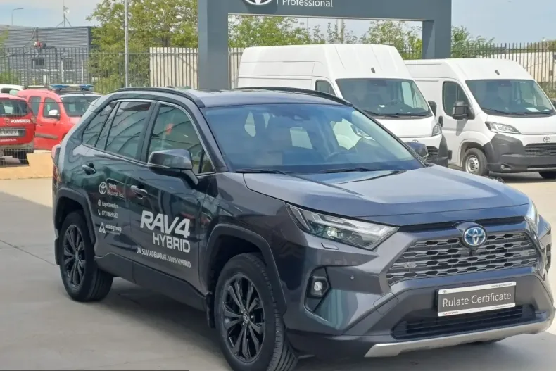 Toyota RAV4 din 2024 cu 14.311 km - oferta TOY210355 - foto 3