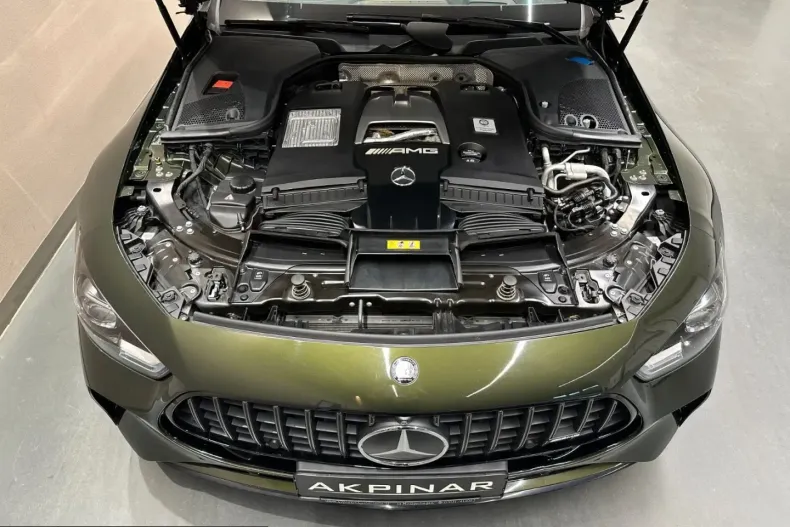 Mercedes-Benz AMG GT (Clasa GT) din 2023 cu 34.400 km - oferta MER210364 - foto 8