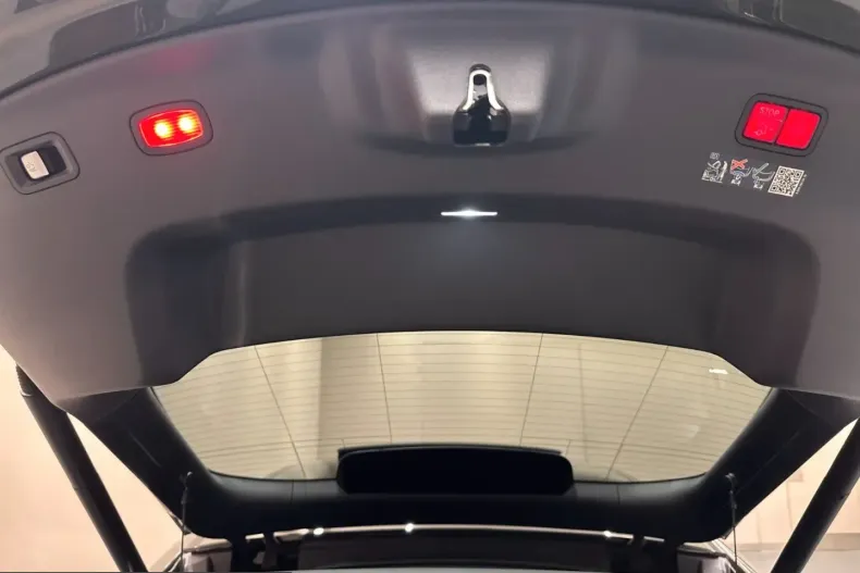 Mercedes-Benz AMG GT (Clasa GT) din 2023 cu 34.400 km - oferta MER210364 - foto 19