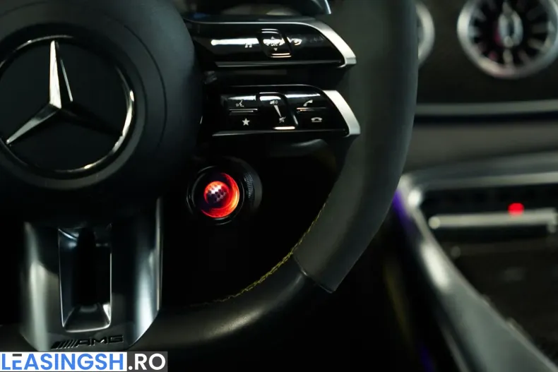 Mercedes-Benz AMG GT (Clasa GT) din 2023 cu 32.000 km - oferta MER210369 - foto 50