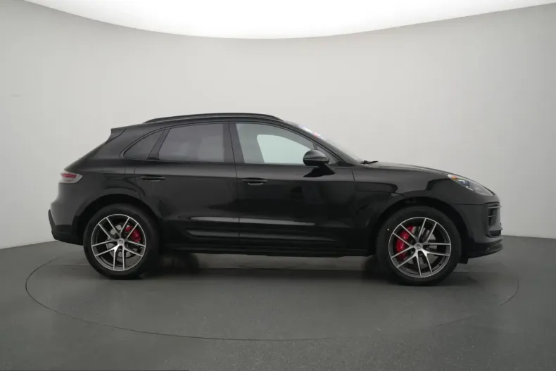Porsche Macan din 2022 cu 36.000 km - oferta POR210371 - foto 3