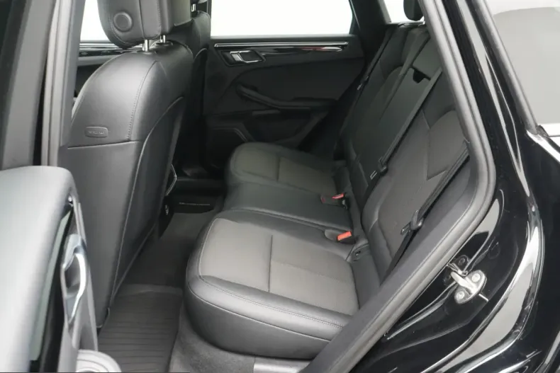 Porsche Macan din 2022 cu 36.000 km - oferta POR210371 - foto 7