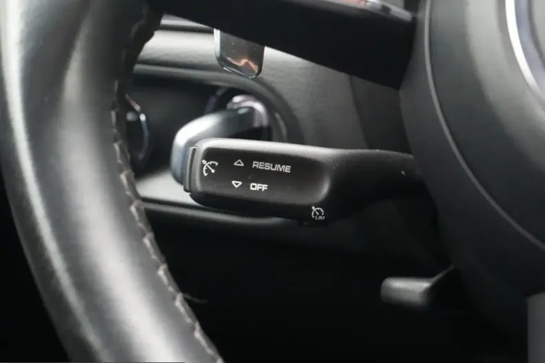 Porsche Macan din 2022 cu 36.000 km - oferta POR210371 - foto 16