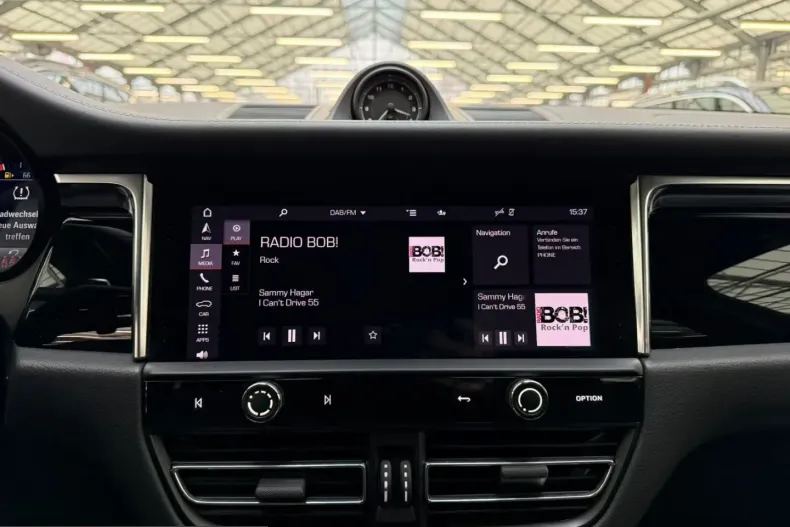 Porsche Macan din 2023 cu 56.301 km - oferta POR210372 - foto 11