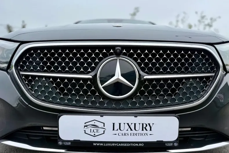 Mercedes-Benz E 200 (Clasa E) din 2024 cu 29.000 km - oferta MER210376 - foto 10