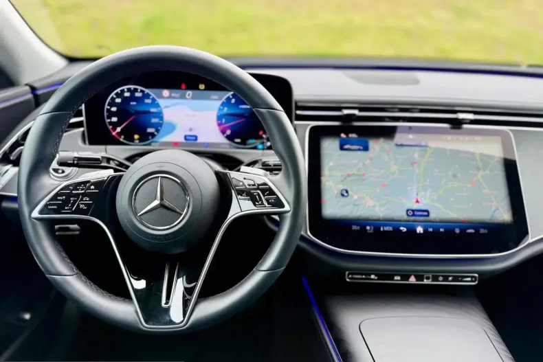 Mercedes-Benz E 200 (Clasa E) din 2024 cu 29.000 km - oferta MER210376 - foto 14