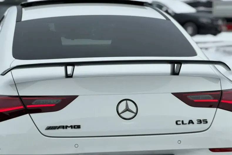 Mercedes-Benz CLA 35 AMG (Clasa CLA) din 2023 cu 35.000 km - oferta MER210377 - foto 13