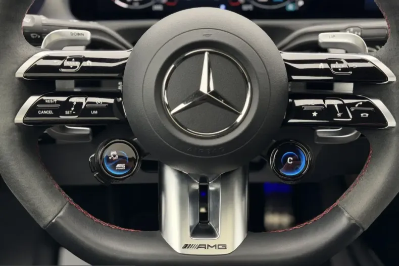 Mercedes-Benz CLA 35 AMG (Clasa CLA) din 2023 cu 35.000 km - oferta MER210377 - foto 19