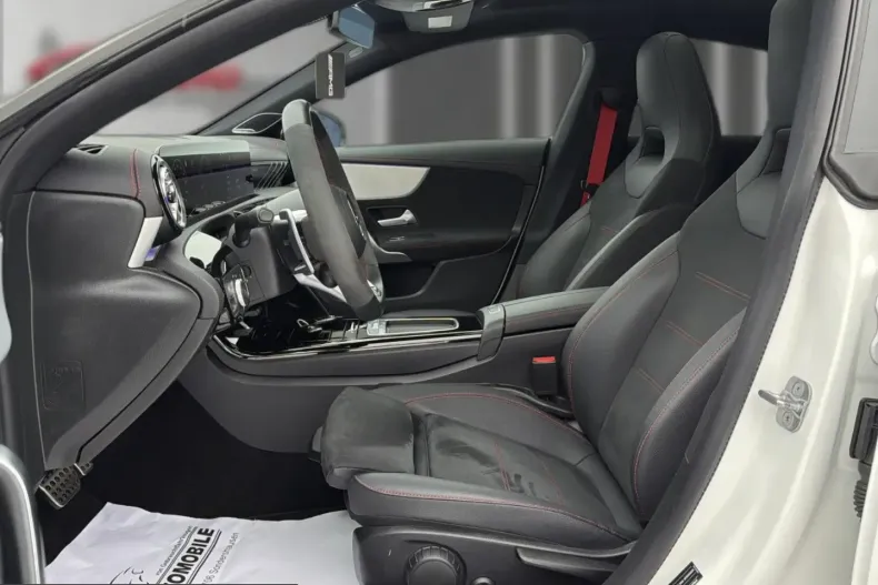 Mercedes-Benz CLA 35 AMG (Clasa CLA) din 2023 cu 35.000 km - oferta MER210377 - foto 25