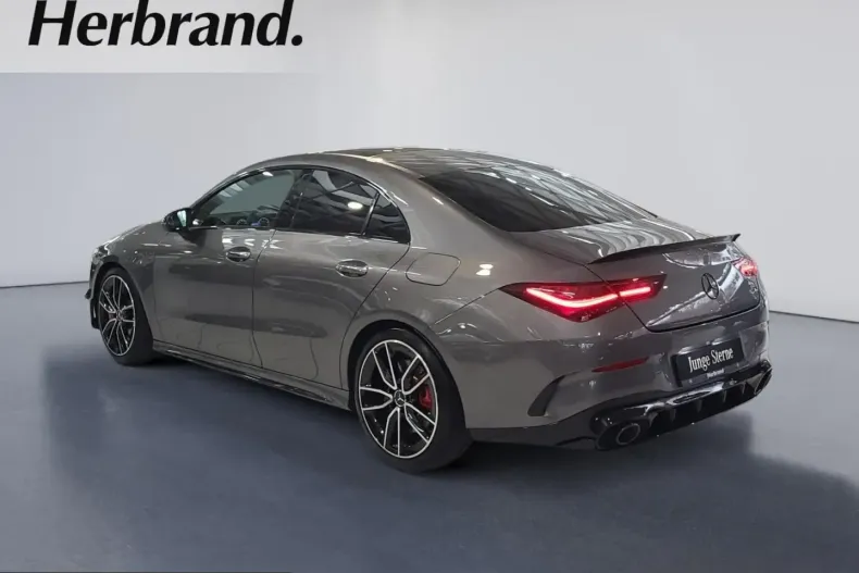 Mercedes-Benz CLA 35 AMG (Clasa CLA) din 2024 cu 8.910 km - oferta MER210378 - foto 4