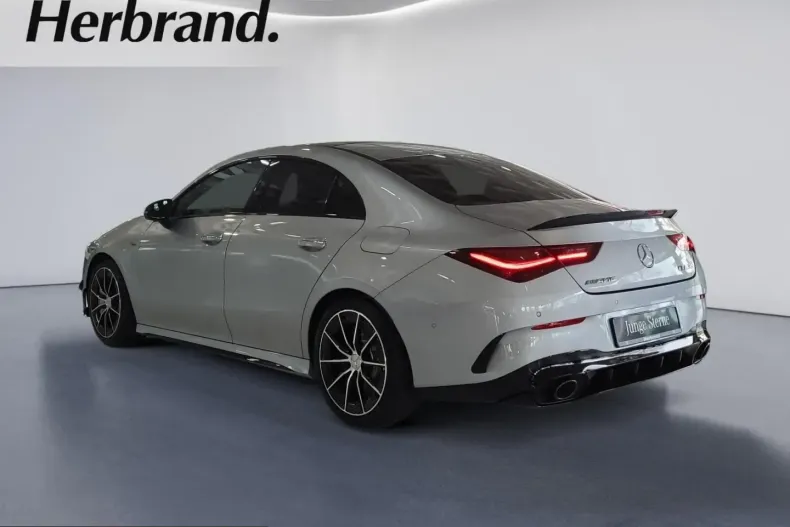 Mercedes-Benz CLA 35 AMG (Clasa CLA) din 2024 cu 3.588 km - oferta MER210379 - foto 4