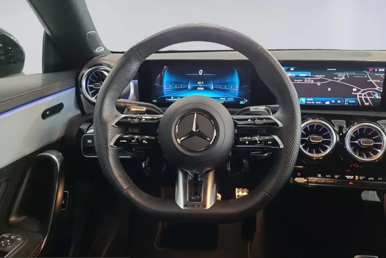 Mercedes-Benz CLA 35 AMG (Clasa CLA) din 2024 cu 3.588 km - oferta MER210379 - foto 9