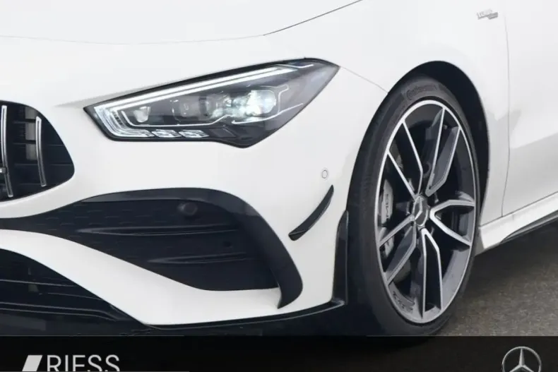 Mercedes-Benz CLA 35 AMG (Clasa CLA) din 2024 cu 38.081 km - oferta MER210380 - foto 3