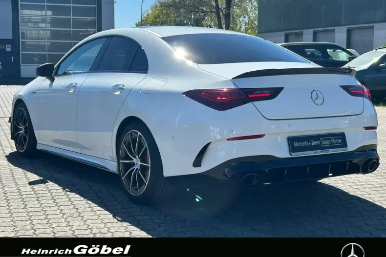 Mercedes-Benz CLA 35 AMG (Clasa CLA) din 2025 cu 7.261 km - oferta MER210382 - foto 4