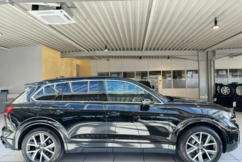 Volkswagen Touareg din 2025 cu 14.962 km - oferta VOL210383 - foto 5