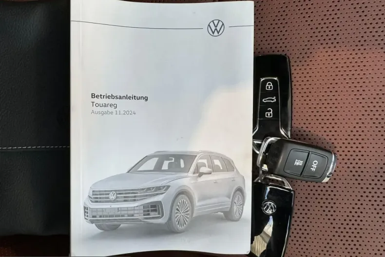 Volkswagen Touareg din 2025 cu 14.962 km - oferta VOL210383 - foto 16