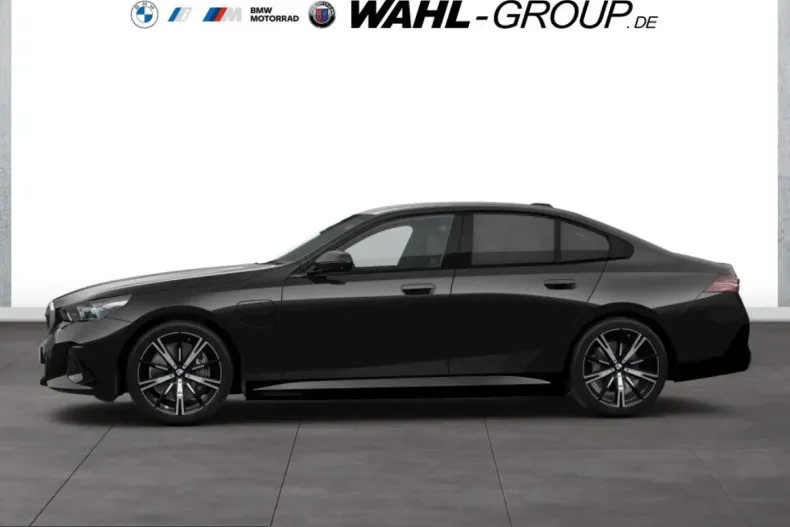 BMW 550 (Seria 5) din 2025 cu 25.800 km - oferta BMW210390 - foto 3